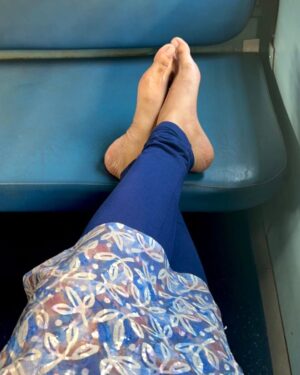 Sanjana Instagram - Trains and good times…🖤✨

#trainjourney #travel