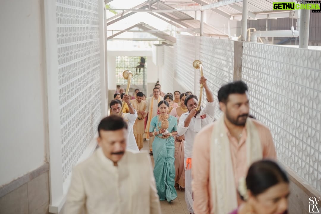 Santoshi Shetty - 6.6K Likes - Postcards from my Bhai Ki Mangalorean Wedding 🥹😍✨
Congratulations my babies @siddharth.shetty & @ridhima.shetty ❤️🦋💫