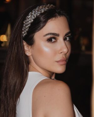 Sara Abi Kanaan Instagram - 🤍🤍
•
Taking @bbloomed.lb everywhere 
•
 @marcmarounphotography