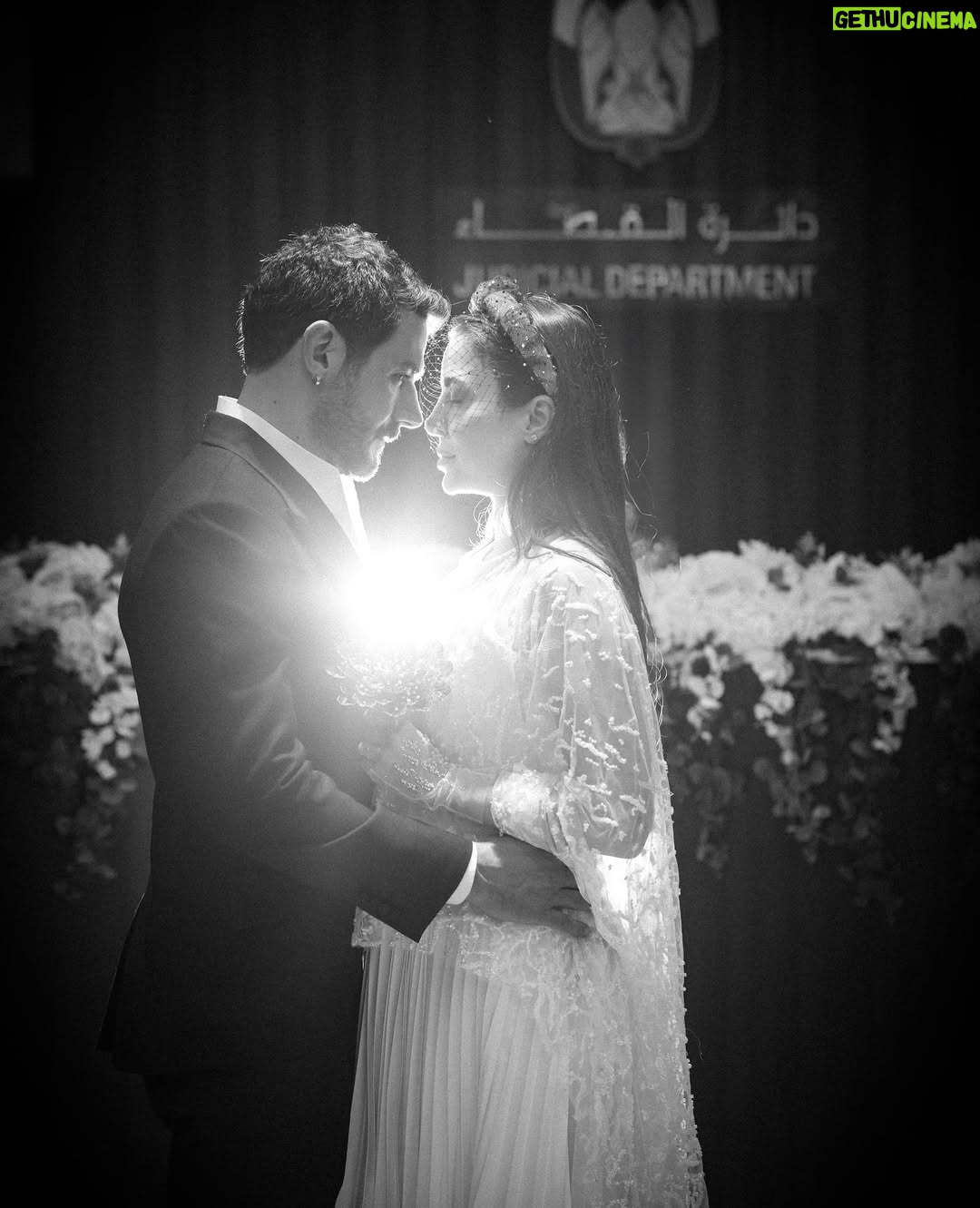 Sara Abi Kanaan - 96.5K Likes - A month ago … in Abu Dhabi, the emirate that witnessed our “yes” 🥹🤍
07/05/2024 
A heartfelt thank you to our awesome friends at @easyweddingdubai for meticulously handling every detail, from the paperwork to standing by us during the ceremony (Florian,liz,ksenia,vineeta) and to @hhmansoor @adjd_official and @munaalraeesi for the warm welcome 🤍
•
تزوجنا من شهر بأبو ظبي وكان احلى شي عملنا … للمراسم نقينا اللغة العربية من بين ٨ لغات … 🙏🏻🤍
شكراً 
@easyweddingdubai 
لإهتمامكن بكل تفصيل لوقفتكن حدنا نهار العرس وشكر كبير للشيخ منصور بن زايد آل نهيان ،للسيدة منى الرئيسي ولدائرة القضاء في ابو ظبي على الإستقبال والمعاملة الكريمة 
والحلوة 🤍

•

Wedding services and planning @easyweddingdubai @easywedding.me 
Photographer @mayawakim_photography 
Styled by @sarah.keyrouz 
Dress @esposagroup @esposaprive 
Suit @maison.eliomoussallem 
Bouquet, headpiece and gloves @bbloomed.lb 
Media and PR @yasminesharawneh 
Photoshoot location @mo_emiratespalace