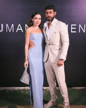 Sara Abi Kanaan Instagram - A wonderful night with our @humanagementme family 🤍✨ thank you for having us @sallymhajjar @hajjarhady @tarekaboujaoudeh we love you ❤️
•
New look by @karkafihairlebanon @karkafihair 
Photoshoot by @marcmarounphotography