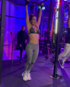 Actress Sara Corrales HD Photos and Wallpapers February 2025