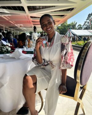 Sarah Hassan Instagram - Sarah Hassan OGW 🥹❤️🫶

Truly honored to have been awarded the title, Order Of The Grand Warrior (OGW) by his excellency the president.
Thank you to each and everyone of you for always supporting me🥹😭❤️ To the producers, cast, crew, distributors, film/TV practitioners that I’ve worked with and continue to work with,I appreciate you🙏🏾🫶 

#OGW #NationalHonors