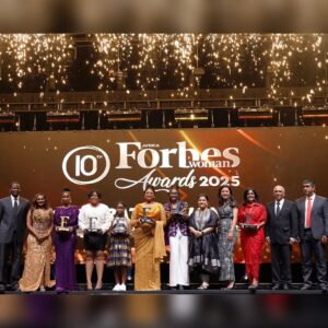 Sarah Hassan Instagram - Surreal🥹❤️ Thank you ❤️

To be recognized among incredibly inspiring women is surreal, thank you @forbesafrica @forbeswomanafrica ❤️❤️

Thank you to everyone who has called, commented, messaged me and just showed me love, from the bottom of my heart, thank you🥹❤️ 

This is a moment I will treasure forever❤️

Styled by @brianbabu 💛
Pictures📸 by @pedrothe3rd of @rageincproductions 🫶