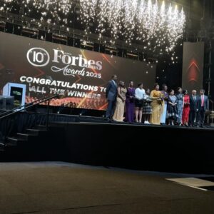 Sarah Hassan Instagram - Surreal🥹❤️ Thank you ❤️

To be recognized among incredibly inspiring women is surreal, thank you @forbesafrica @forbeswomanafrica ❤️❤️

Thank you to everyone who has called, commented, messaged me and just showed me love, from the bottom of my heart, thank you🥹❤️ 

This is a moment I will treasure forever❤️

Styled by @brianbabu 💛
Pictures📸 by @pedrothe3rd of @rageincproductions 🫶