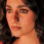 Sarah Khan
