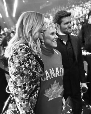 Sarah McLachlan Instagram - It was an absolute honour to present Anne Murray with the Lifetime Achievement Award at this year’s JUNO Awards. Our very own Canadian treasure. 🇨🇦❤️XoS