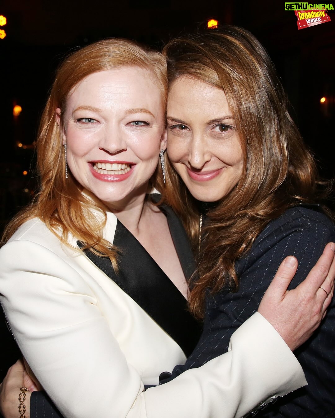 Sarah Snook - 31.1K Likes - The cast of @succession reunited at the opening night party for @sarah_snook’s Broadway debut in @doriangrayplay! Check out photos of Snook posing with Kieran Culkin, @iamzoewinters, @nataliegold_48, @arianmoayed, and more. See the rest of the photos at the link in our bio!

📸: Bruce Glikas @bruglikas @broadwaybruce_