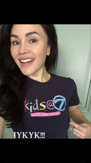 Sarimah Ibrahim Instagram - Come on..i knowww many of you know THIS logo so just mengaku! and if so...you are My TRIBE!! 📺💫❤️😂🥰 
#tiber #sarimahibrahim 
#majorthrowback #kids@ntv7 #host #90s #2000s #cartoons #fyp #weekendswerethebest
