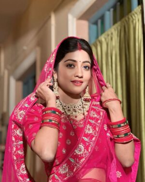 Sasmita Piyali Sahoo Instagram - Are you in love with my aura?🌵🌹
.
.
#picoftheday #love #life #smile #bride #beautiful #odiagirl #actress #vibes #look #positivity #motivation #imstagram #sasmitapiyalisahoo