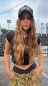 Actress Savannah Clarke HD Photos and Wallpapers September 2025