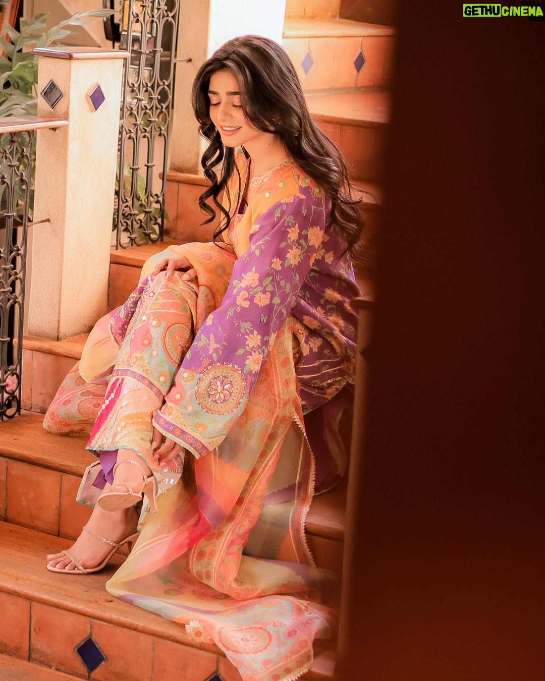 Sehar Khan - 219.5K Likes - Still in my Eid era, Don’t text😴
@saniamaskatiya
@haris_rajpoot_mua
@kohar_jewel
@thetriosalon_clifton
#EIDMUBARAKDAY2