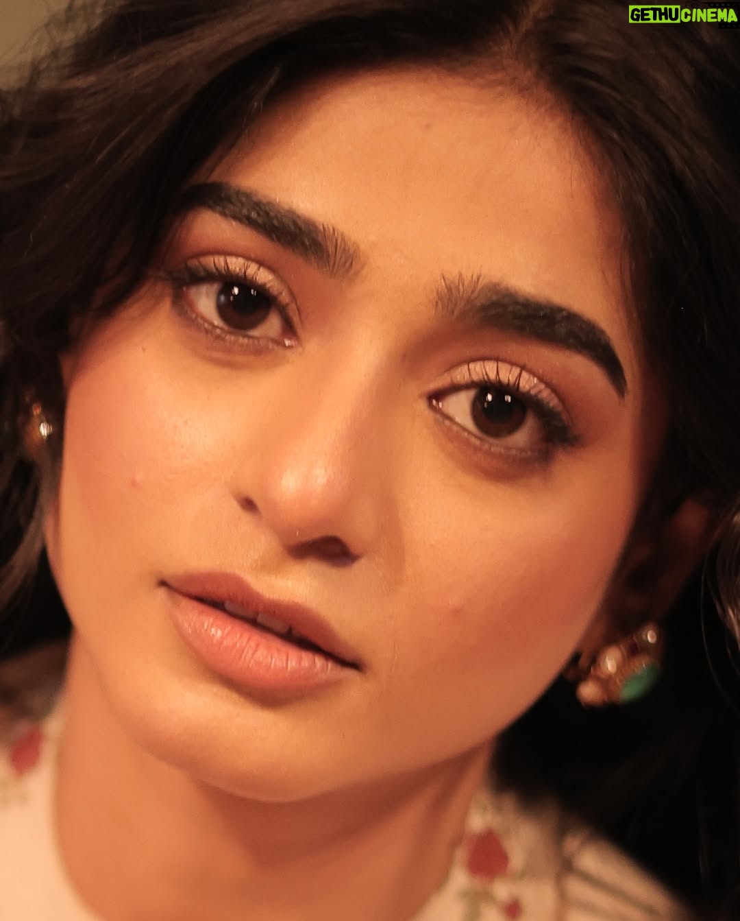 Sehar Khan - 185K Likes - CHAND RAAT MUBARAK SUBKO🌙✨🌹
@souchaj
@kohar_jewel
