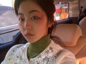 Seo Hye-won Instagram - 모든 장면이 심금을 울렸던, 이런 감사한 작품에 경옥으로 참여할 수 있어서 행복했습니다.
#폭싹속았수다 #whenlifegivesyoutangerines 
#양경옥