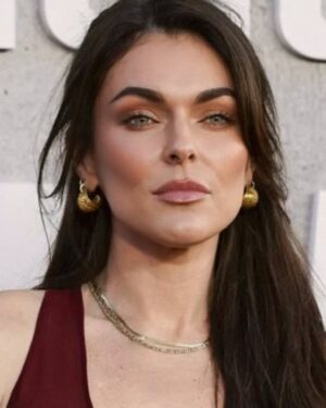 Serinda Swan Instagram - Handmaids Tale series finale premiere at the TLC
Wearing: Vintage Yves Saint Laurent top and skirt from the Spring 06’ Collection

I flew in from London the night before and had nothing to wear so I went straight to @janetmandell and said ‘I need something vintage for the premiere’. I could have died when she pulled this out. 

Thank you @hulu for having me. This last season is going to be one for the books. 

Makeup: @iliabeauty @thealist.us