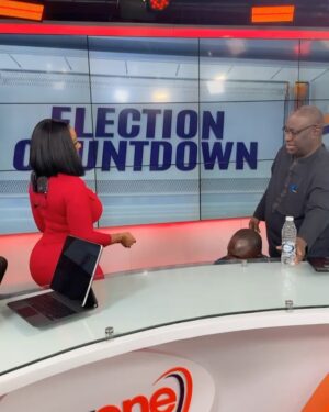 Serwaa Amihere Instagram - Fellow Ghanaians, today Ghana decides.
Let’s go out and vote in our numbers, maintaining peace at all times and show the world we’re truly a beacon of democracy. 
Go and vote, go home  and tune in to @ghonetv for all the updates till the last ballot is counted.

God Bless us our homeland Ghana 🇬🇭 🇬🇭🇬🇭