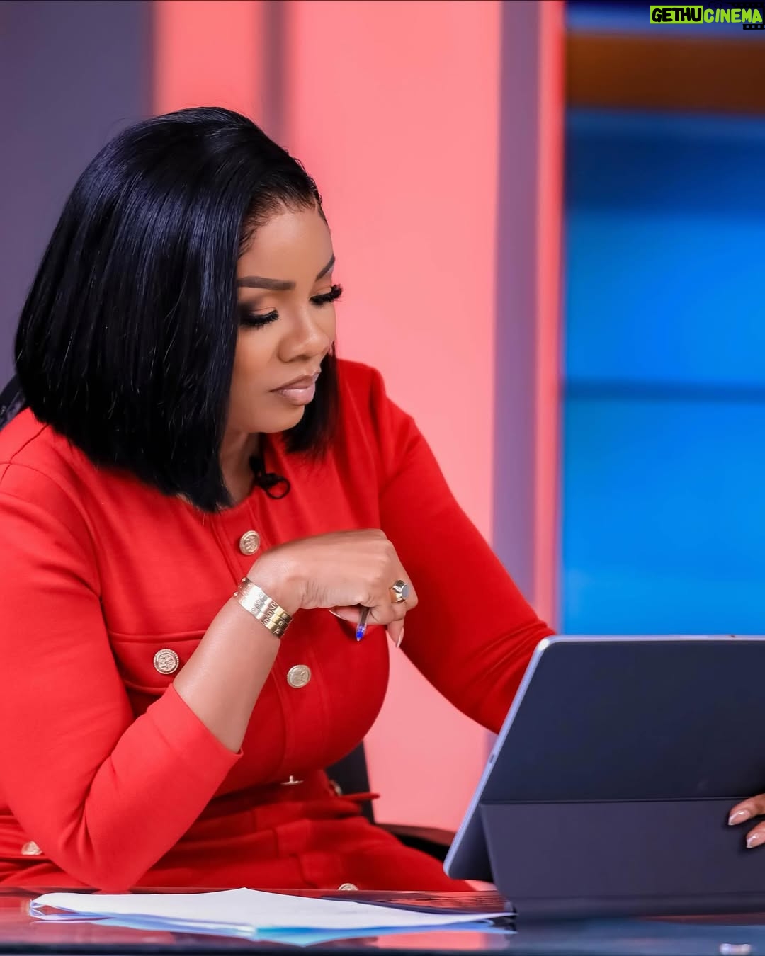 Serwaa Amihere - 19.4K Likes - Fellow Ghanaians, today Ghana decides.
Let’s go out and vote in our numbers, maintaining peace at all times and show the world we’re truly a beacon of democracy.
Go and vote, go home and tune in to @ghonetv for all the updates till the last ballot is counted.
God Bless us our homeland Ghana 🇬🇭 🇬🇭🇬🇭