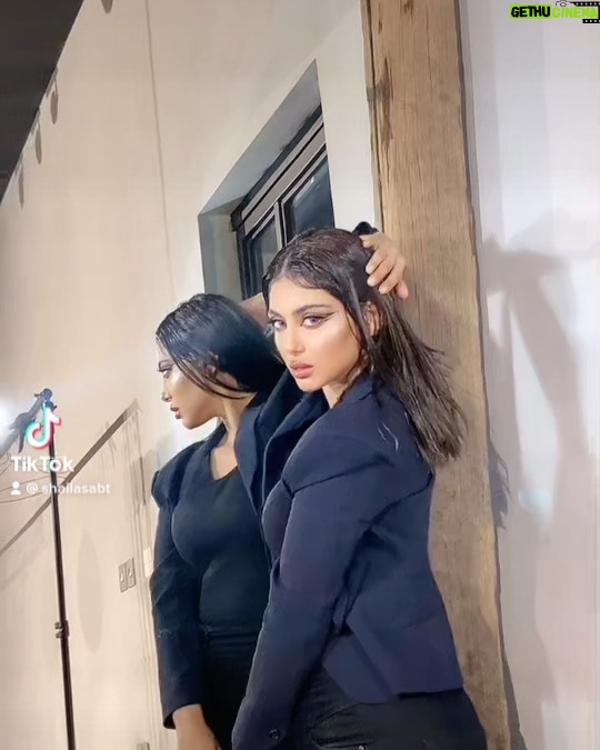 Shaila Sabt - 13.8K Likes - Posing addict ..
..
مكياج الحب معصومة هاشم @masooma.hashim ..
..
تصوير فيديو الفنان حسون @hasan_mhm ..
..
تصوير الصور الغالية @safa.alaraibi