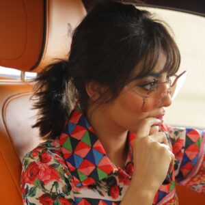 Shaila Sabt Instagram - ‏ربي أستودعتك عامي الجديد ، إكتب لي فيه تحقيق الامنيات و فرحَه تغيّر مجرى حياتي للأفضل ، و أجعلها سنة خير و سرور ياربّ 🌸.
..
١٩ 🎂..
..
ربي لك الحمد على كل نعمك .. 
..
Thank you @rollsroyceabudhabi  You made a great day for my birthday even greater! ..
..
شكرا لصديقي واخوي الغالي الي صورني احلى فيديو وصور حسون صديقي واخوي ربي لا يحرمني منك يالطيب يالنقي يالمليحا @hasan_mhm ..
..

To everyone who wished me a Happy Birthday yesterday: Thank you!!! I had a great day, and hearing from all of you was one of the best parts of it! ..
..