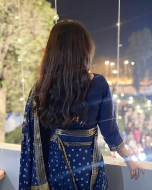 Shaista Lodhi Instagram - In the blur, i shine 
#ShaistaLodhi