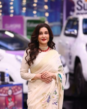 Shaista Lodhi Instagram - Channeling the essence of Manto’s narratives where every thread tells a story of strength, identity, and unapologetic grace. Honored to embody this spirit through Manto’s lens.

@wearmanto