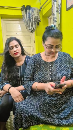 Shakeela Instagram - Fun video with my mummy🫂🥰💕😘😂😂😂