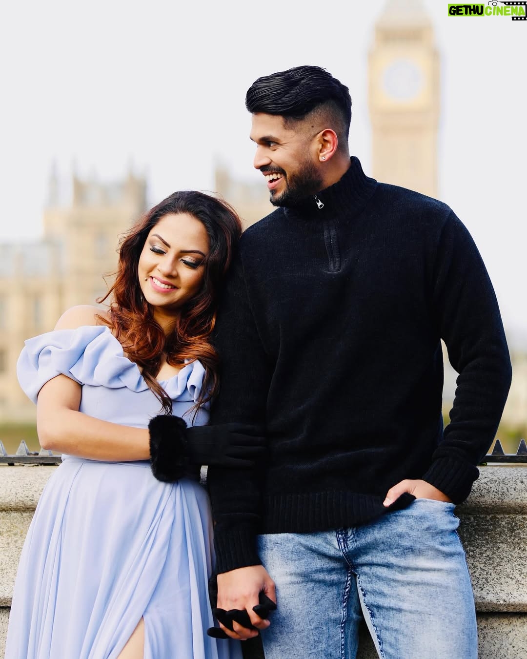 Shalani Tharaka - 13.7K Likes - This shoot never gets old 🎡🇬🇧
#londondiaries
@sandiasphotography