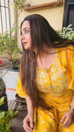 Shalini Kapoor Instagram - Thankyou @malinikapoor for this lovely capture...I love you🥰🥰