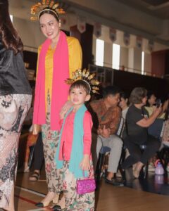 Actress Shandy Aulia HD Photos and Wallpapers October 2024