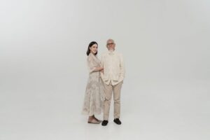 Shandy Aulia Instagram - I can’t choose which family I was born into.
They are God’s gift to me. 
and all of this has a beautiful purpose from God.

📷 @davidsalim 
@saptodjojokartiko