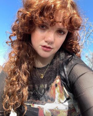 Shannon Purser Instagram - proof of life/farewell to my extensions