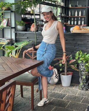 Shanvi Srivastava Instagram - 🦋 now and always 💕
.
.
.
#shanvisri #shanvisrivastava #cafe #travel #columbo
