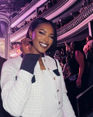 Sharam Diniz Instagram - God is able. God is faithful. 💫❤️🌹 

#NelsonFreitas 🇨🇻 🇵🇹 🇦🇴