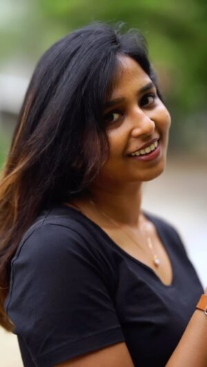 Sharmika Instagram - Nodiyil nanam pookiradha… 

Vc - @kanyamedia