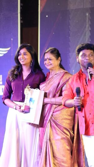 Sharmika Instagram - Thank you @vaanamtalkies 
Honoured to receive the award ‘HEATHCARE ICON’ 
And forever grateful… 
NANDRI MAKKALEY 🧿

Vc and Edit @sadhasivam.s_ @sadhagraphy