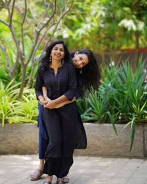 Sharmika Instagram - Vazhithunaiyeee 🧿♥️🫂