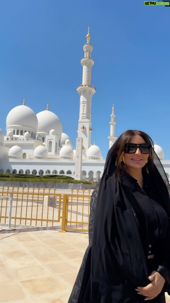 Shatha Hassoun - 3 Likes - اللهم صل على محمد و ال محمد 🙏 #مسجد_الشيخ_زايد_الكبير #ابوظبي