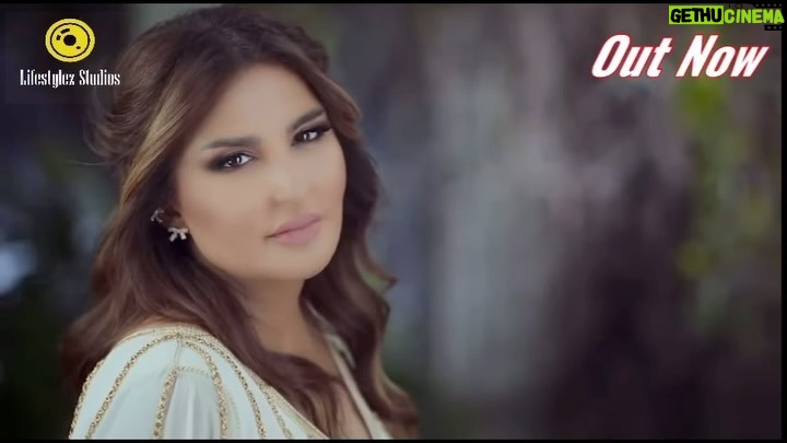 Shatha Hassoun - 59.9K Likes - الان اغنية
كان واضح .. من عيونك.. و من كلامك .. و انفعالك
و صارت إكفوفك تلوح.. بالنهاية .. إنسحابك
على قناة يوتيوب #lifestylezstudios
كلمات الشاعرة سمر البحرينية @samarthabah
ألحان و توزيع عبد الله عبد المجيد
ساكسفون: ادريانو
اخراج عادل سرحان @adelserhanofficial
Stylist @osama.eldeebstyle
مهندس الصوت: عمرو العزبي @amr_alezabi
تسجيل الصوت : ستوديو ريتاج في دبي @ritaj.studio
#new #hit #shathahassoun #khaliji
———————————————————
OUT NOW
LINK CLIP ON BIO ⬆️