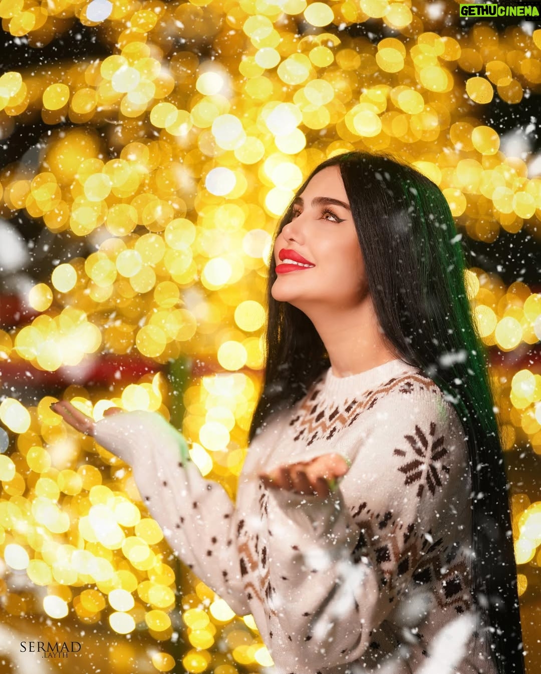 Shimaa Qasim - 163.5K Likes - اللهَّم عامًا تركض فيه الأقدار السعيدة في طريقنا"🦋
كل عام وانتم الخير لكل عام happy new year 🎅🤍
🕊️
تصوير المبدع @sermad.laythphotography
#شيماء_قاسم