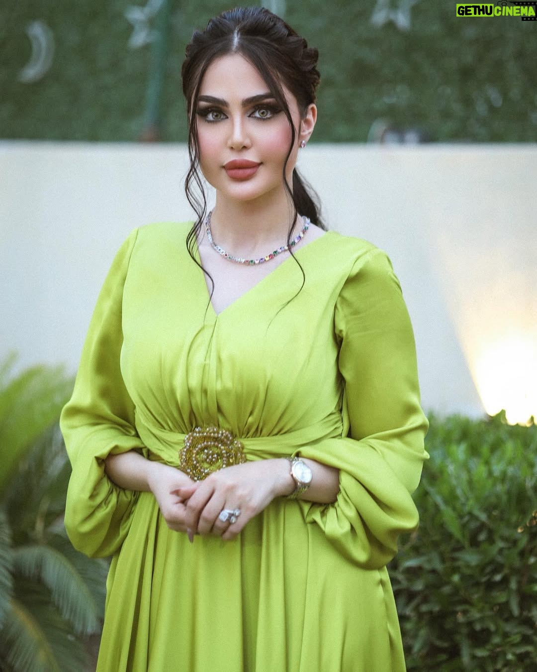 Shimaa Qasim - 225.1K Likes - ملائكيّة بلا شكً أنتِ .🤍🦋
تصوير المصور @66nnv
#شيماء_قاسم
