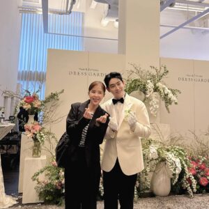 Shin Ji Instagram - 우리 가은이 현호 결혼 축하해~👰🏻🤵🏻
너무너무 멋지고 예쁜 신랑, 신부였어!!!💖

(피드가 말썽이라 다시 올림)