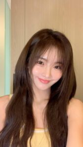 Actress Shin Sae-rom HD Photos and Wallpapers November 2025