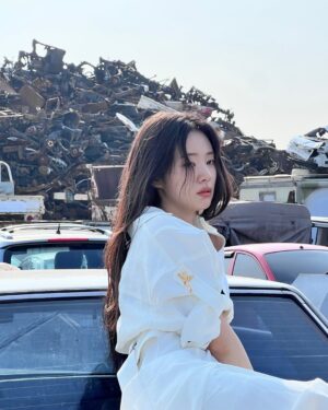 Shin Si-a Instagram - 
