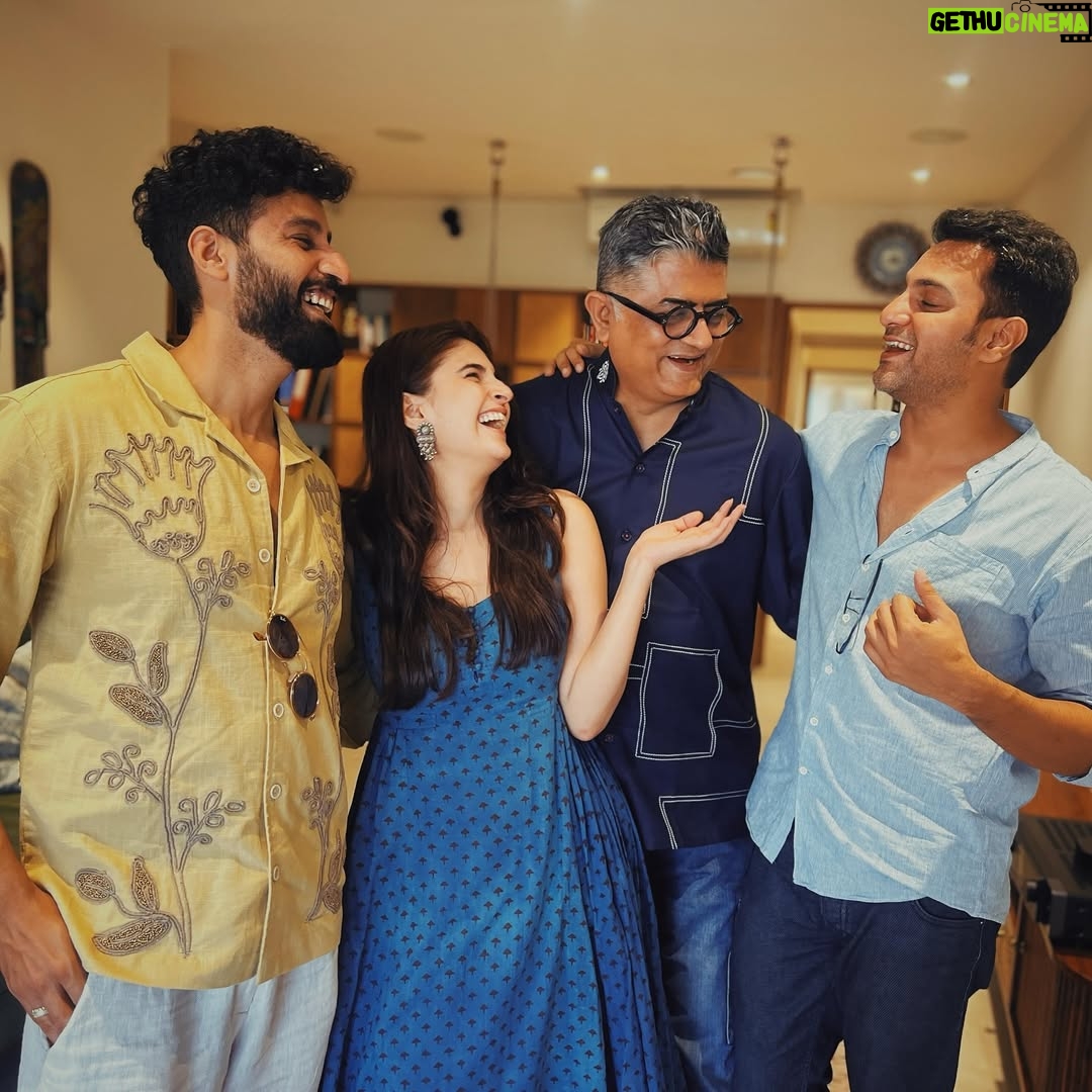 Shivani Raghuvanshi - 7.6K Likes - Yesterday was such a vibe! 🌸✨
The Dupahiya team came together for the most beautiful afternoon, hosted by the amazing @gajrajrao Sir.

Missed capturing a few smiles as they left in Sumadi, but the memories are all here to stay... 
@renukash710 @shrivastavasparsh @iyashpalsharma….and few more 🌻