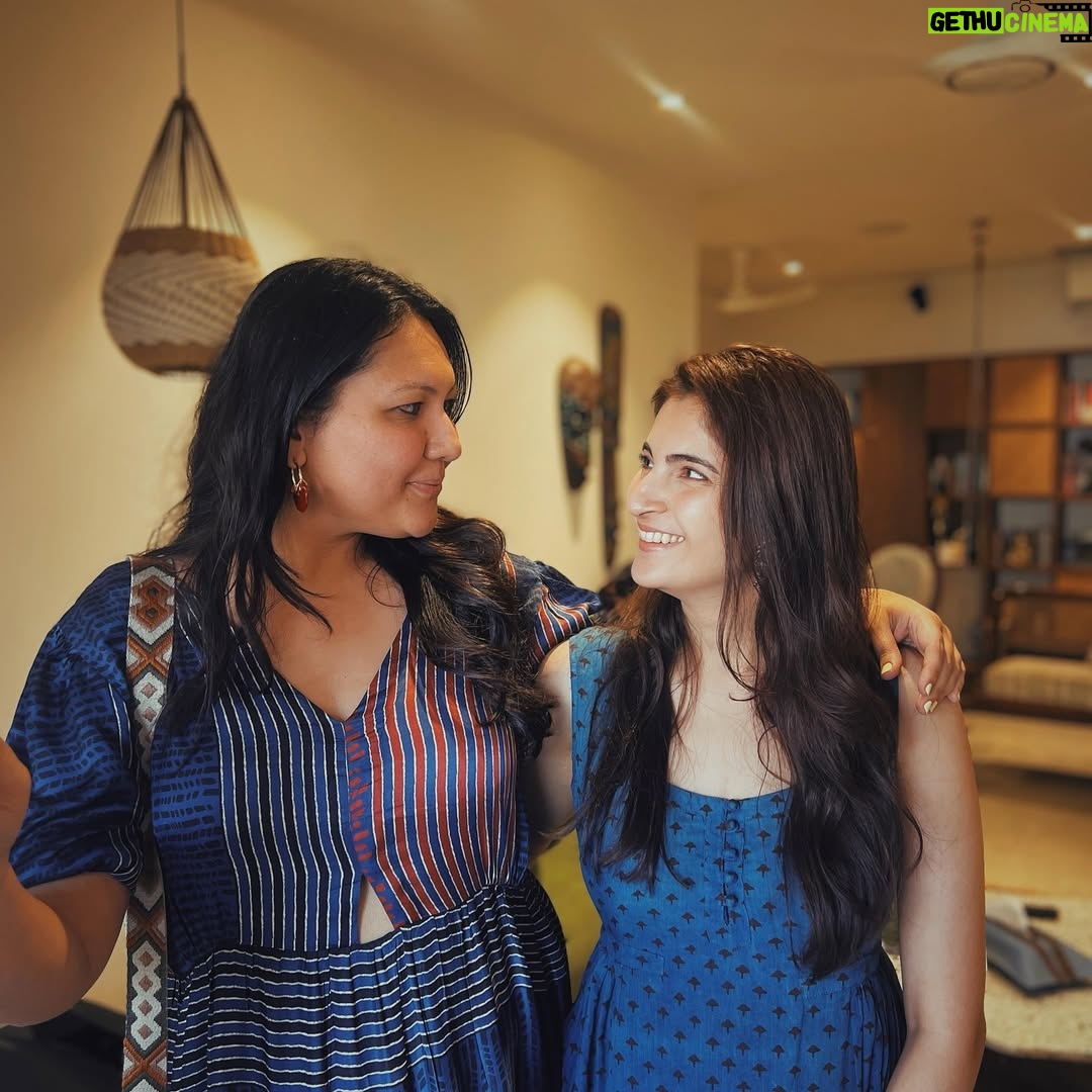 Shivani Raghuvanshi - 7.6K Likes - Yesterday was such a vibe! 🌸✨
The Dupahiya team came together for the most beautiful afternoon, hosted by the amazing @gajrajrao Sir.

Missed capturing a few smiles as they left in Sumadi, but the memories are all here to stay... 
@renukash710 @shrivastavasparsh @iyashpalsharma….and few more 🌻