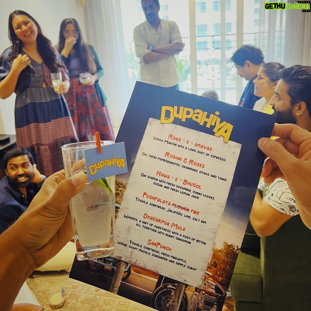 Shivani Raghuvanshi - 7.6K Likes - Yesterday was such a vibe! 🌸✨
The Dupahiya team came together for the most beautiful afternoon, hosted by the amazing @gajrajrao Sir.

Missed capturing a few smiles as they left in Sumadi, but the memories are all here to stay... 
@renukash710 @shrivastavasparsh @iyashpalsharma….and few more 🌻