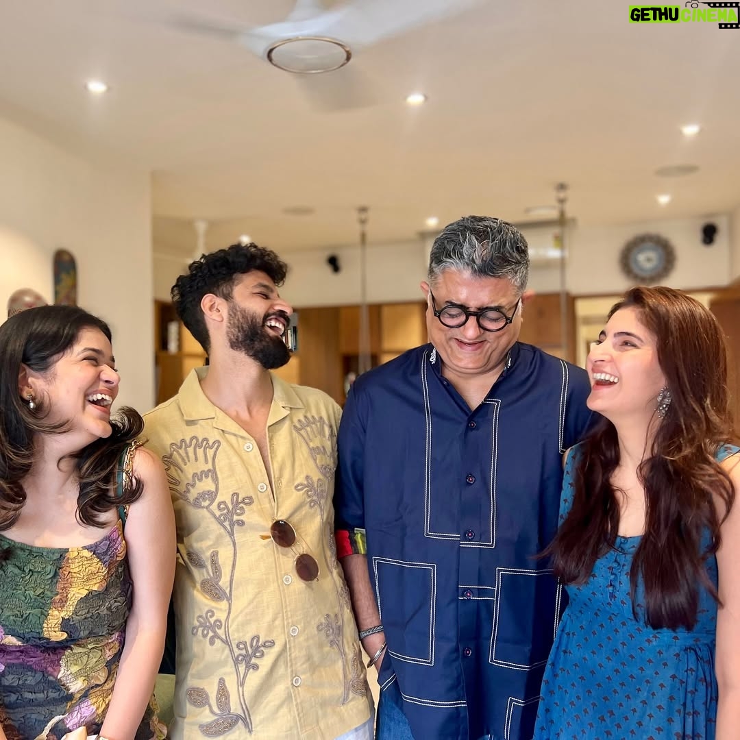 Shivani Raghuvanshi - 7.6K Likes - Yesterday was such a vibe! 🌸✨
The Dupahiya team came together for the most beautiful afternoon, hosted by the amazing @gajrajrao Sir.

Missed capturing a few smiles as they left in Sumadi, but the memories are all here to stay... 
@renukash710 @shrivastavasparsh @iyashpalsharma….and few more 🌻