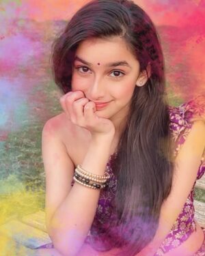 Shivika Rishi Instagram - Happy Holi🧡🩵🩶🩷♥️💜💛💚

#happyholi  #colours #ınstalike #influencers #beautiful #love #holifestival #fyp #photooftheday❤️