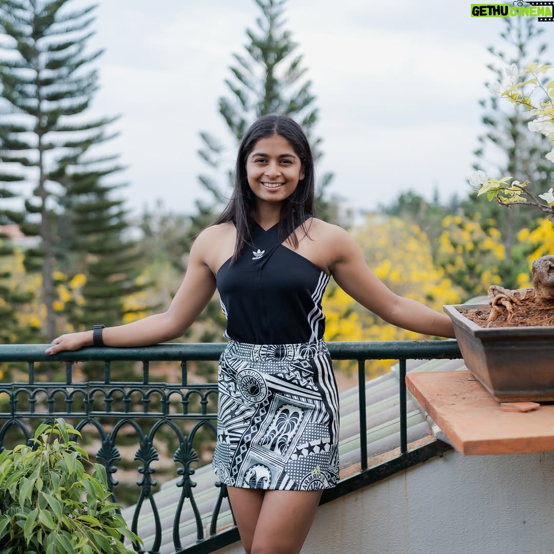 Shreyanka Patil - 1.2 Million Likes - Pretty? 😉