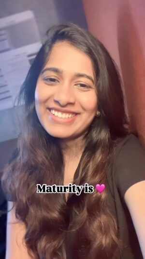 Shrinidhi Padmanaban Instagram - Enna naan solradhu 😬 Its officially not just #MondayBlues for me clearly